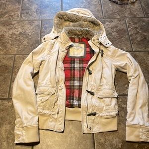 Women’s fashion jacket